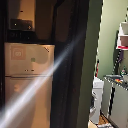 Frank's In The Old Apartment