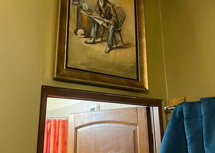 Frank's In The Old Kaloşvar